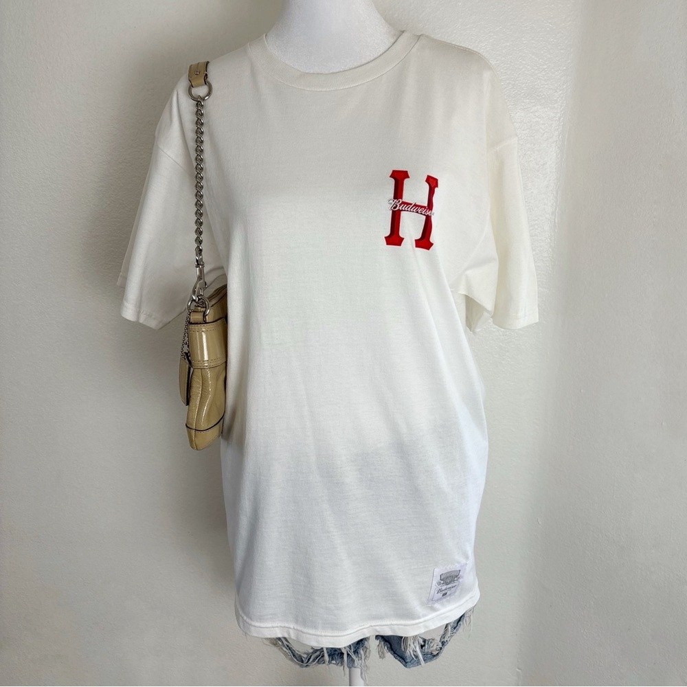 Budweiser x HUF White Graphic Tee (NWT) – Size M